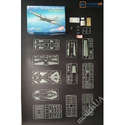 Tu-22M2 Backfire-B - Tupolev Anti-Ship Missile Carrier 1:144 LITAKI 144001